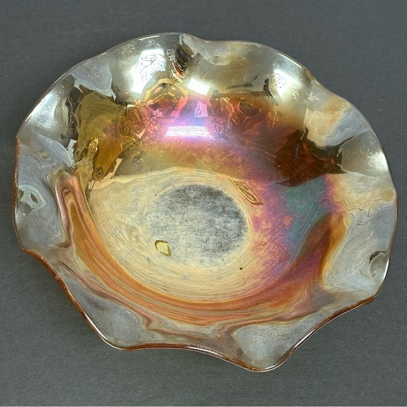 Vintage Iridescent Marigold Carnival Glass Decorative Bowl  Leaf Etched Design - Picture 3 of 16
